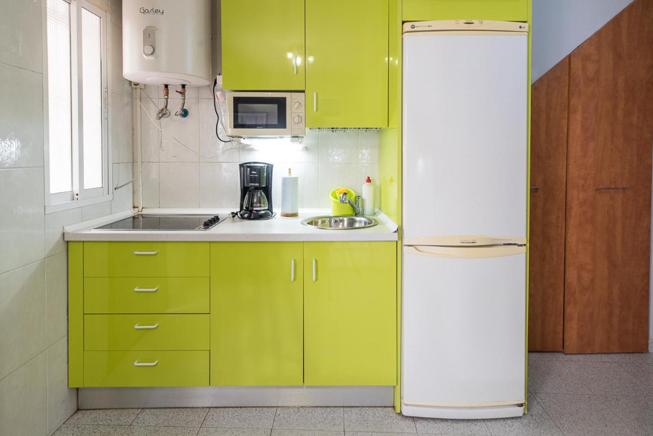 Malagaonbeach 1 - Two Bedrooms - Up To 3 People - 10 Meters Beach מראה חיצוני תמונה