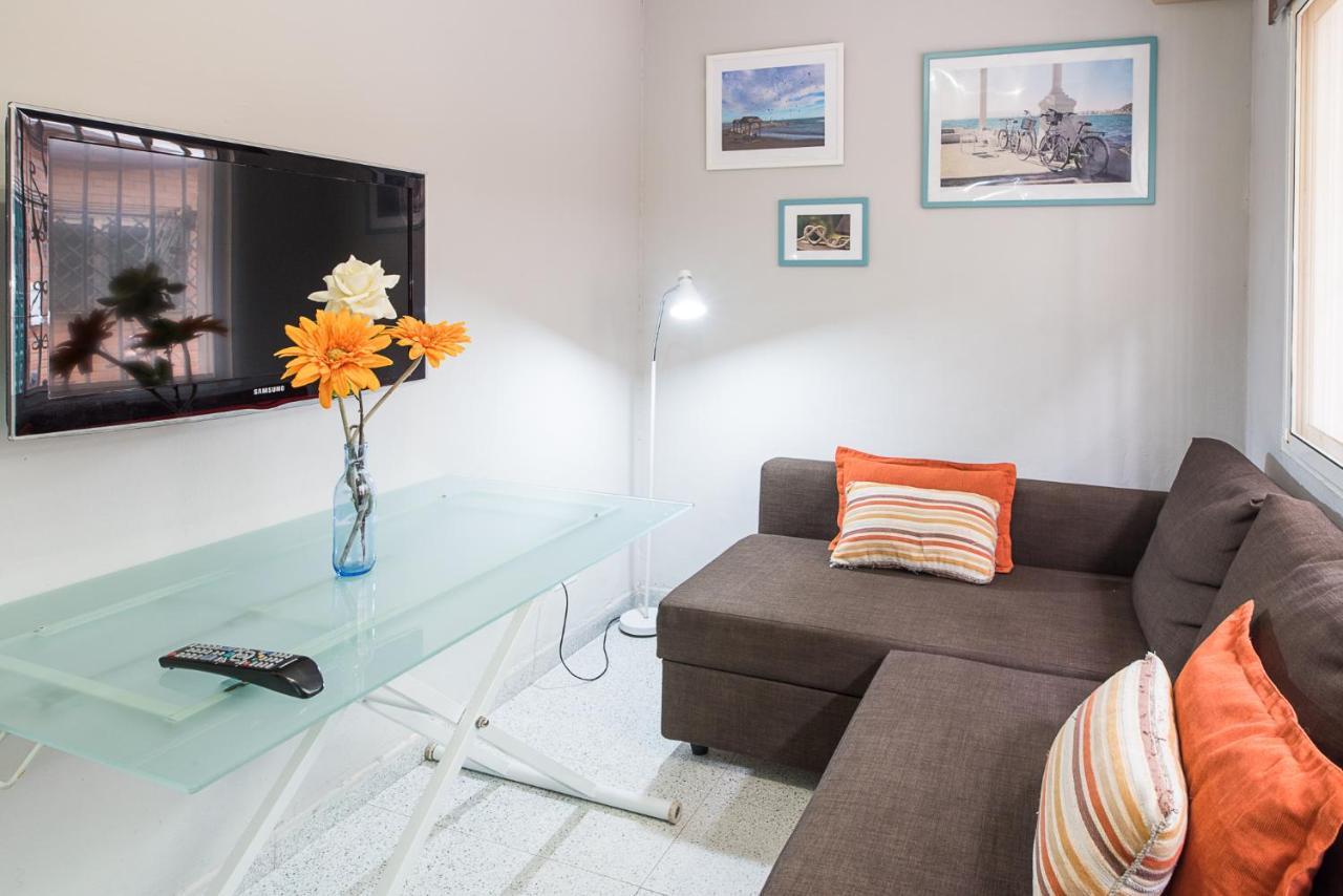 Malagaonbeach 1 - Two Bedrooms - Up To 3 People - 10 Meters Beach מראה חיצוני תמונה