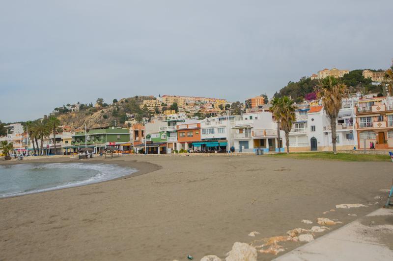 Malagaonbeach 1 - Two Bedrooms - Up To 3 People - 10 Meters Beach חדר תמונה