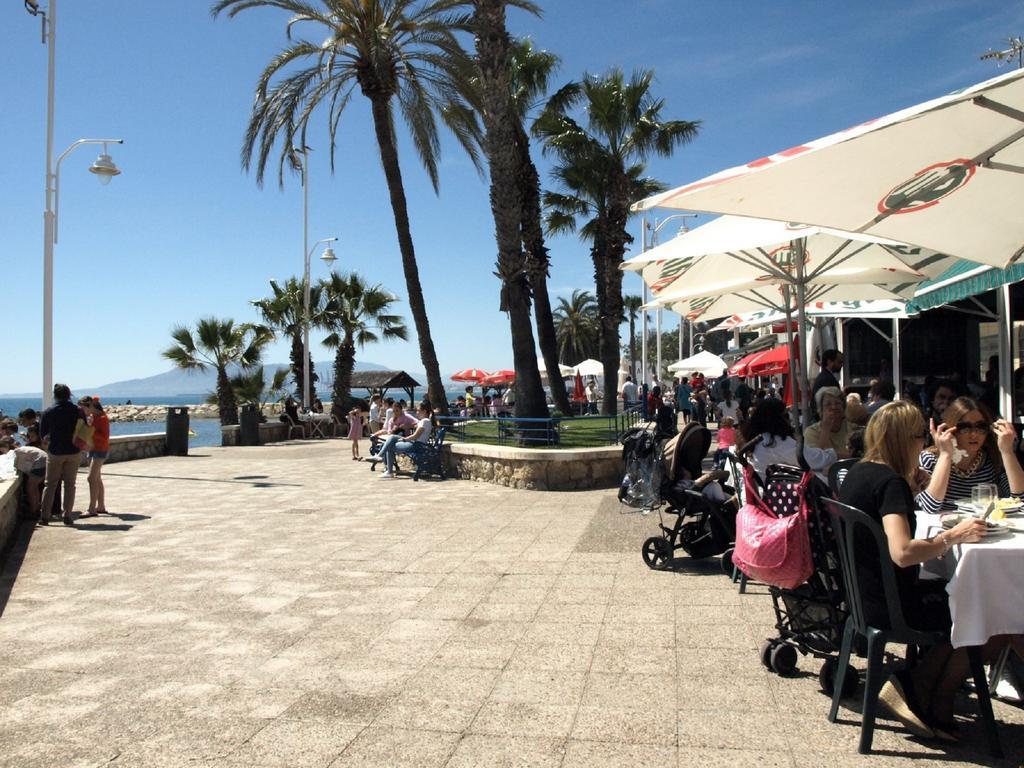 Malagaonbeach 1 - Two Bedrooms - Up To 3 People - 10 Meters Beach חדר תמונה